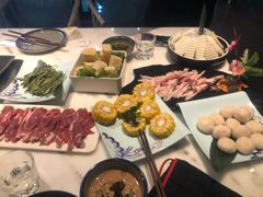 -焱三乐四川火锅店(经纬街店)