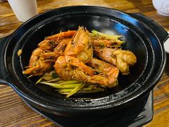 -胡桃里音乐餐厅(陶溪川店)(川湘赣菜·世界百大酒庄直供红酒·音乐表演)