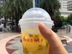 -海口骑楼小吃街