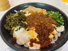 豆花米线-文山荷鲜居(翠湖店)