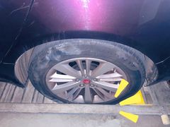 场地-白玉兰广场停车场