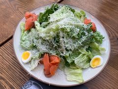 barblu沙拉配烟熏三文鱼-闲·胡同 Barblu Hutong(雍和宫五道营店)