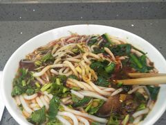 -力香园猪脚米线(金星店)