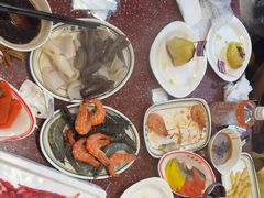 -四囍码头海鲜烧烤自助火锅(外滩南京东路悦荟广场店)