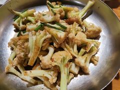 -金枝玉叶上海人家食府(三里河店)