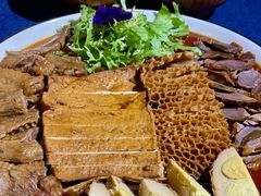 -伊带伊路新疆美食府(呼家楼店)