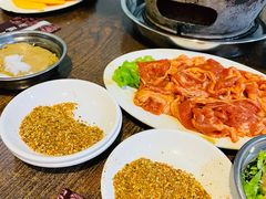 -韩风烤牛肉冷面店