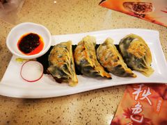 生煎韭菜饺-点都德(盘福楼店)