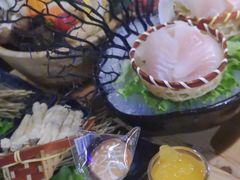 -湊湊火锅·茶憩(杭州湖滨银泰in77店)