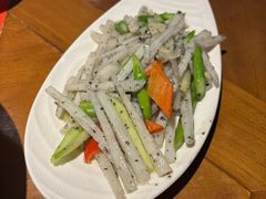 -雀舞云南菜(天津天河城购物中心店)