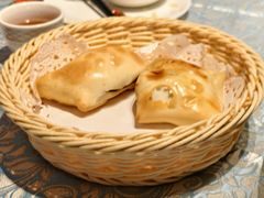 馕坑烤包子-巴扎美食·新疆菜·西域歌舞表演餐厅(新疆大厦店)