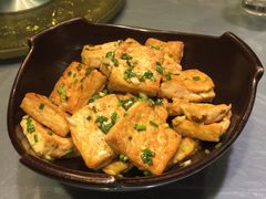 香葱豆腐-小土豆北方菜馆(方庄店)