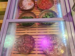-尚品海鲜肥牛自助火锅(湖明店)