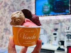 -VENCHI 闻绮(上海佛罗伦萨小镇店)