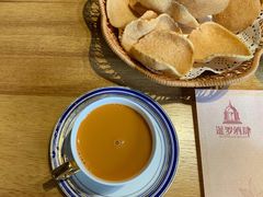 -暹罗酒肆泰餐厅酒吧