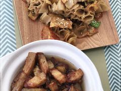 -天天向上素食餐厅(五台山店)