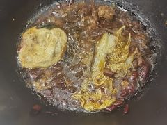 -鲁员外地锅鸡地锅鱼(古墩路店)