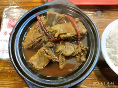 -万和春排骨砂锅米饭(湖北路店)