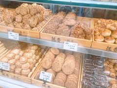 -拢香糕点(万达店)