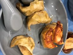 -天天锅贴王(迎凤街店)