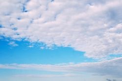 -咪咪比基尼脱毛专业店