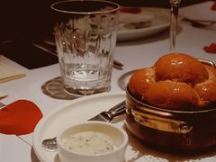 餐前面包黄油-壳里西餐厅Coquille Seafood Bistro(蒙自路店)