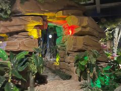 -泉城欧乐堡戏水湾艺术养生温泉