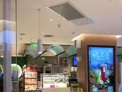 -奈雪的茶(亨特国际广场店)