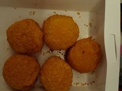 -达美乐比萨(武定店)