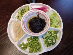 我们的炸酱面-方砖厂69号炸酱面·烤鸭(前门鲜鱼口店)
