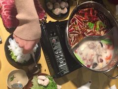 -江湖餐厅–重庆九宫格老火锅