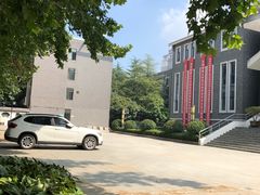 -江苏模特艺术学校