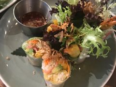 三文鱼刺身米纸卷-CHINCHIN 青青·泰国料理(万象食家店)
