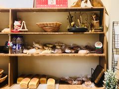 -沁屋面包店(人民东路店)