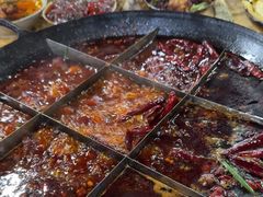 -正南齊北重庆老火锅(光华村直营店)