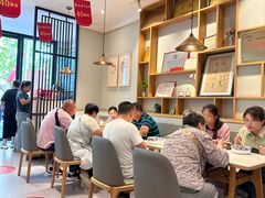 -镇南锅盖面馆(解放路店)