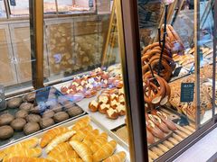 -Dough&Joe团憩(瑞虹天地月亮湾店)