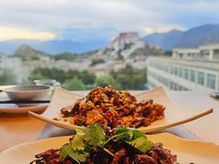 孜然羊排-平措康桑·和牛自助观景餐厅(布达拉宫店)