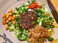 风味碗料-张大胡子鱼头火锅酒楼(长益路店)