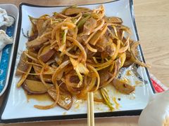 -宝羊老白家包子铺