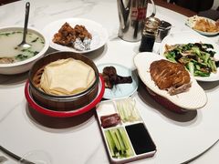 -梅利汴京烤鸭•开封豫菜地标店(东司门店)