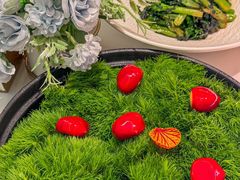 -滩外滩·本帮江浙菜(新天地店)