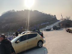 -鬼笑石后山停车场