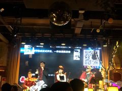 -胡桐里音乐酒馆(孝南店)