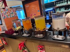 -怡咖啡海鲜自助餐厅(浦东香格里拉店)