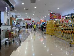 -家乐福(古北店)