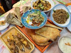 馕坑肉-乡村馕坑肉·烧烤·新疆菜·本地人更爱吃(阿勒泰首店)