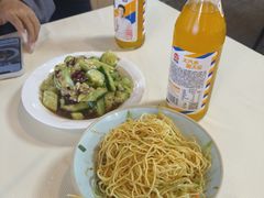 -江湖亮亮蒸虾大排档烤全羊清真(武汉总店)