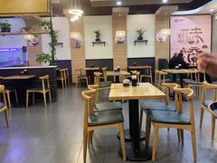 大堂-李先生牛肉面大王(成都东站西广场店)