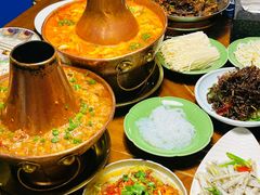 -雀舞云南菜(天津天河城购物中心店)